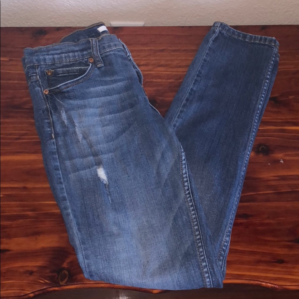 Women’s jeans
